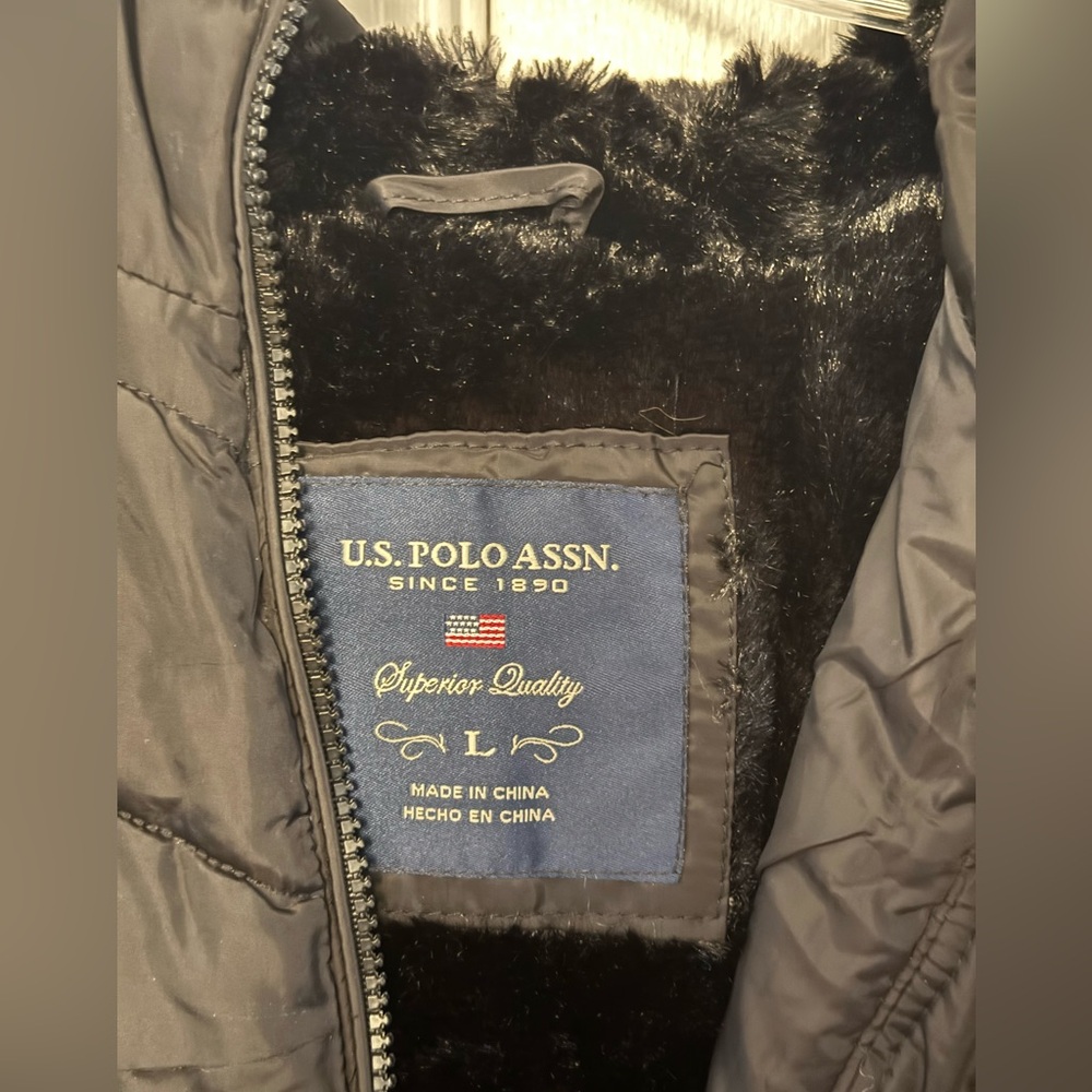 Ladies Winter Jacket - Picture 5 of 6